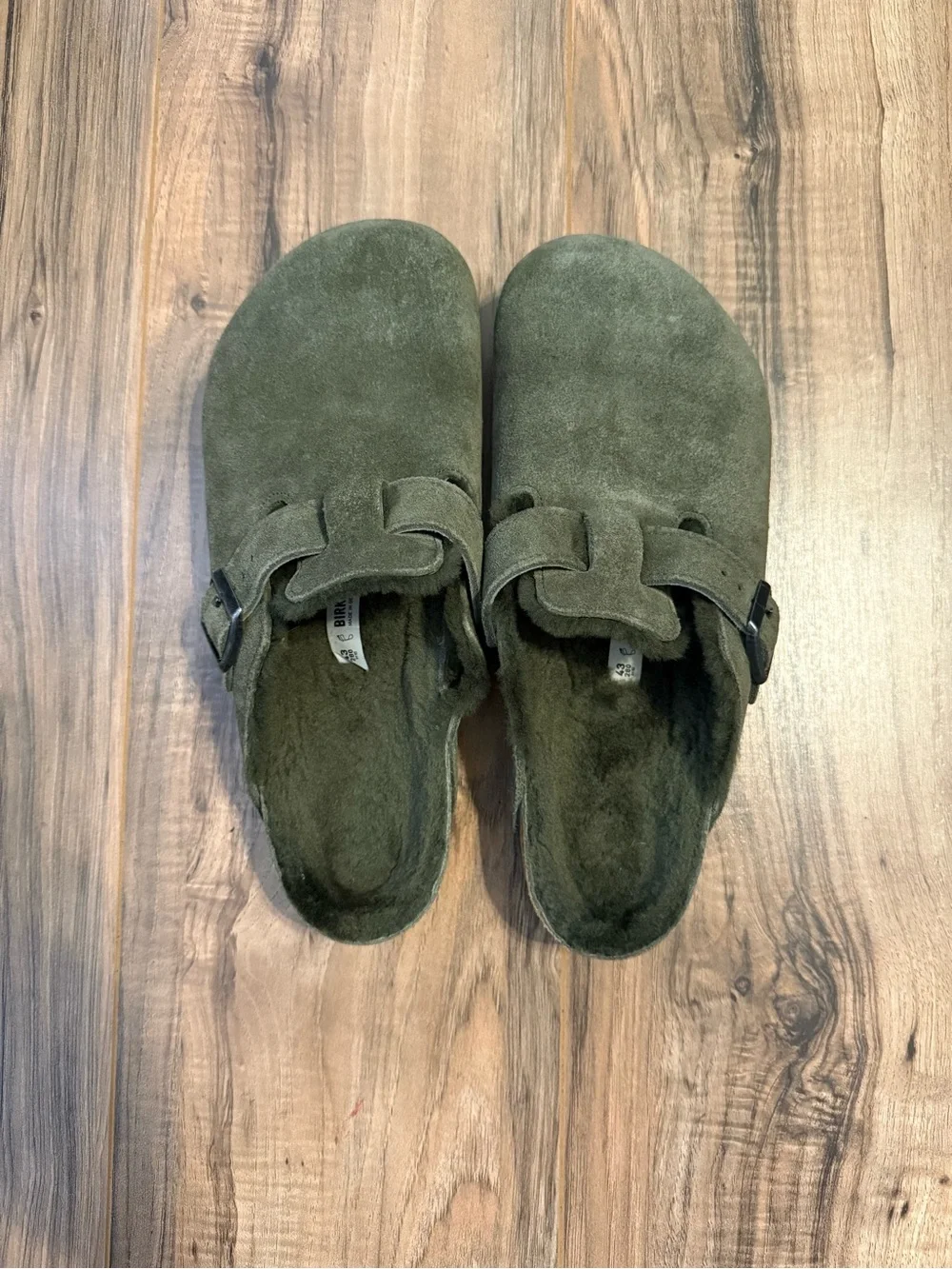 BIRKENSTOCK Boston Shearling Thyme Green Suede Clogs